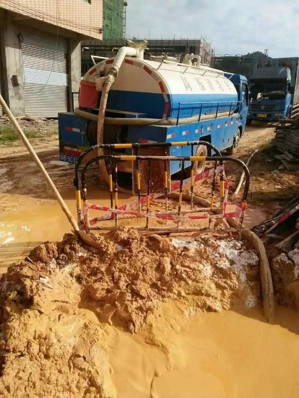 苍梧工地淤泥清淤