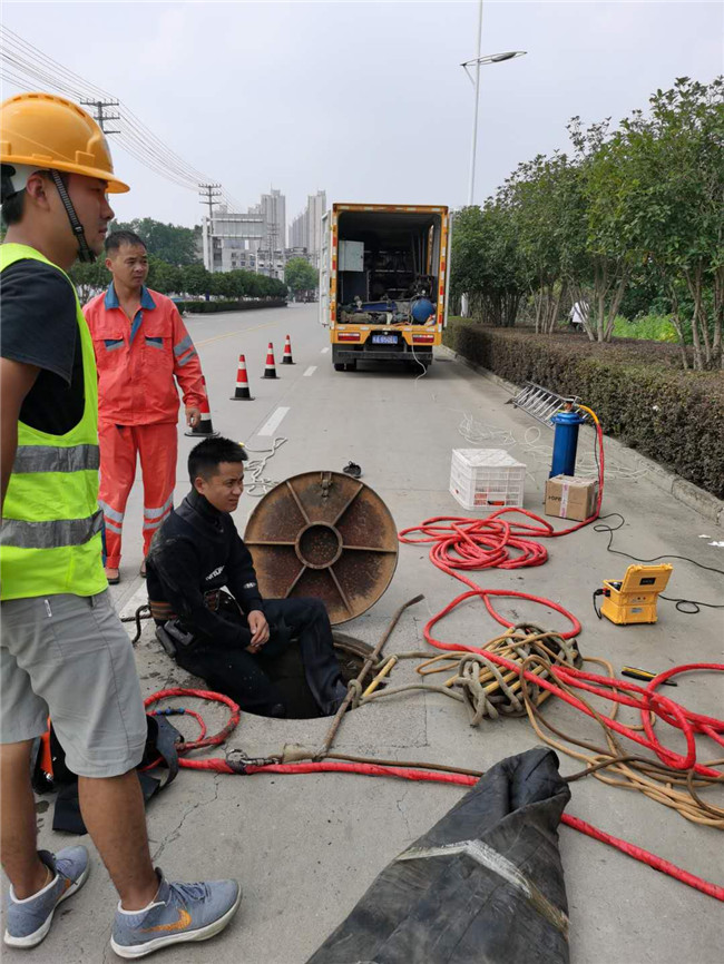 苍梧翻衬法管道修复技术主要工序